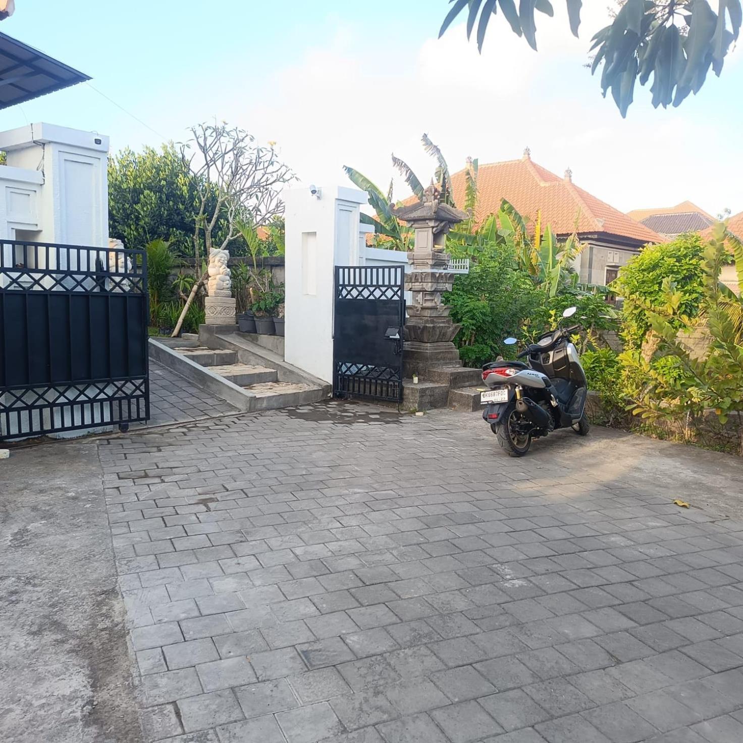 Prayoga Homestay Ungasan Екстериор снимка